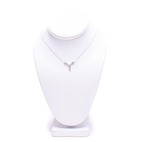 14 Kt White Gold and Diamond hand crafted Necklace