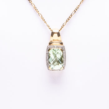 14 kt Yellow Gold and Natural Diamond and Green Quartz pendant
