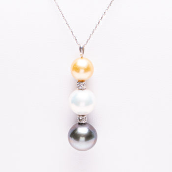 14 kt White Gold Pearl and Diamond Pendant